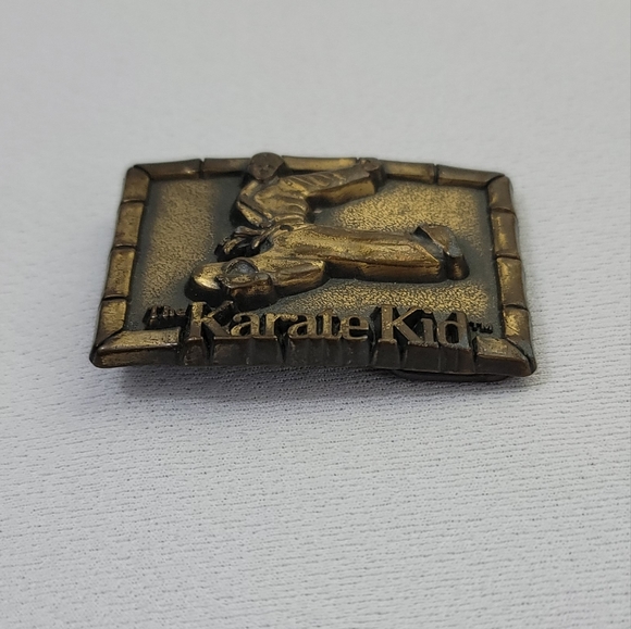 Vtg The Karate Kid Metal Belt Buckle - Picture 4 of 12